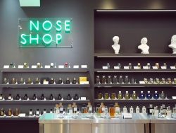 百貨店初出店となった「NOSE SHOP 銀座」（松屋銀座1階）